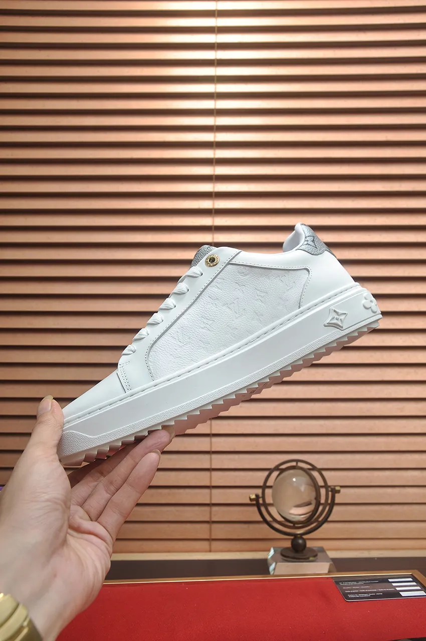 Men's shoes 💰540💶[LOUIS VUITTON] Original order price (water-dyed cowhide lining) new model 🍀LV Louis Vuitton * - top version of LV classic trendy shoes! Made of imported original cowhide, water-dyed cowhide lining, and original wear-resistant rubber outsole! High quality products! Code number 38-45 (45 is custom-made and cannot be returned or exchanged)